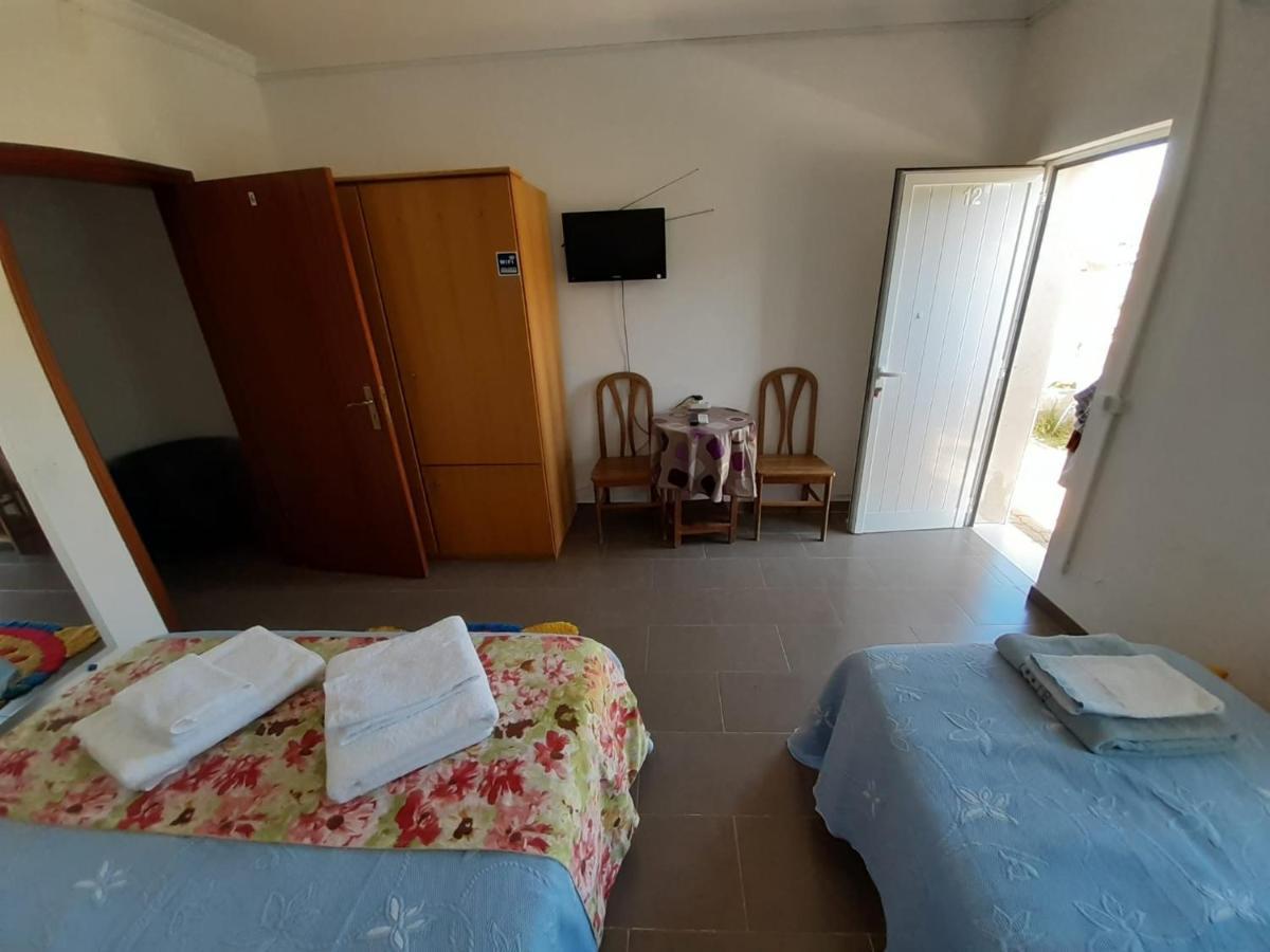Alojamento Rita Mertola Bagian luar foto